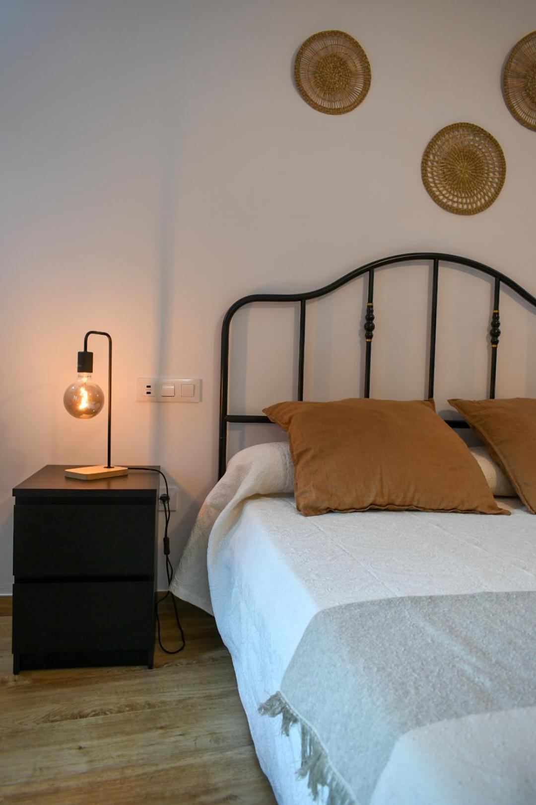 Casa Rural La Real Herreria 마드리갈 데 라스 알타스 토레스 외부 사진
