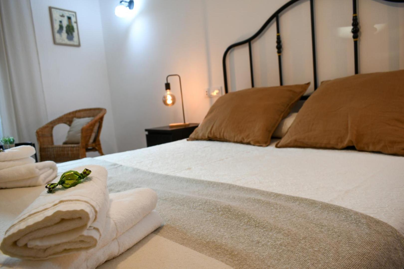 Casa Rural La Real Herreria 마드리갈 데 라스 알타스 토레스 외부 사진